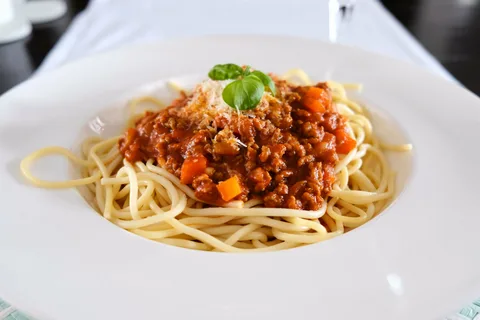 Spaghetti Bolonez